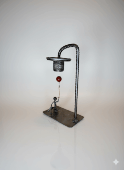 Alternative view of Homme à tout fer "Le lampadaire magnetique"