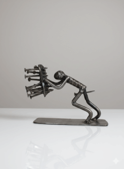 Alternative view of Homme à tout fer "Le chevalier"