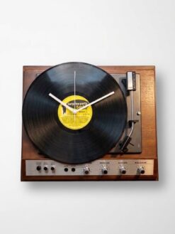 Horloge murale vintage 1967 vinyle "platine upcyclée"