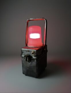 Alternative view of Lampe "SNCF cheminot"