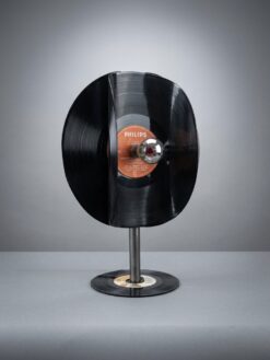 Alternative view of Lampe vinyle "triple"